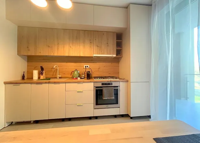 Serenity Apartment *