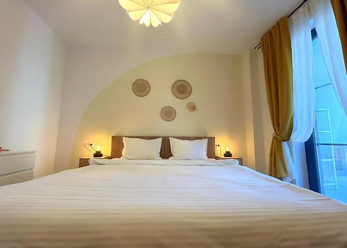 Serenity Apartment *